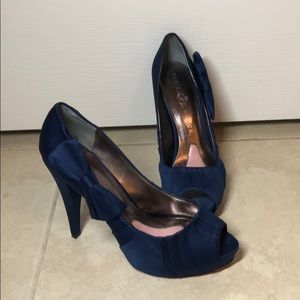 Paris Hilton Regal Navy Peep Toe